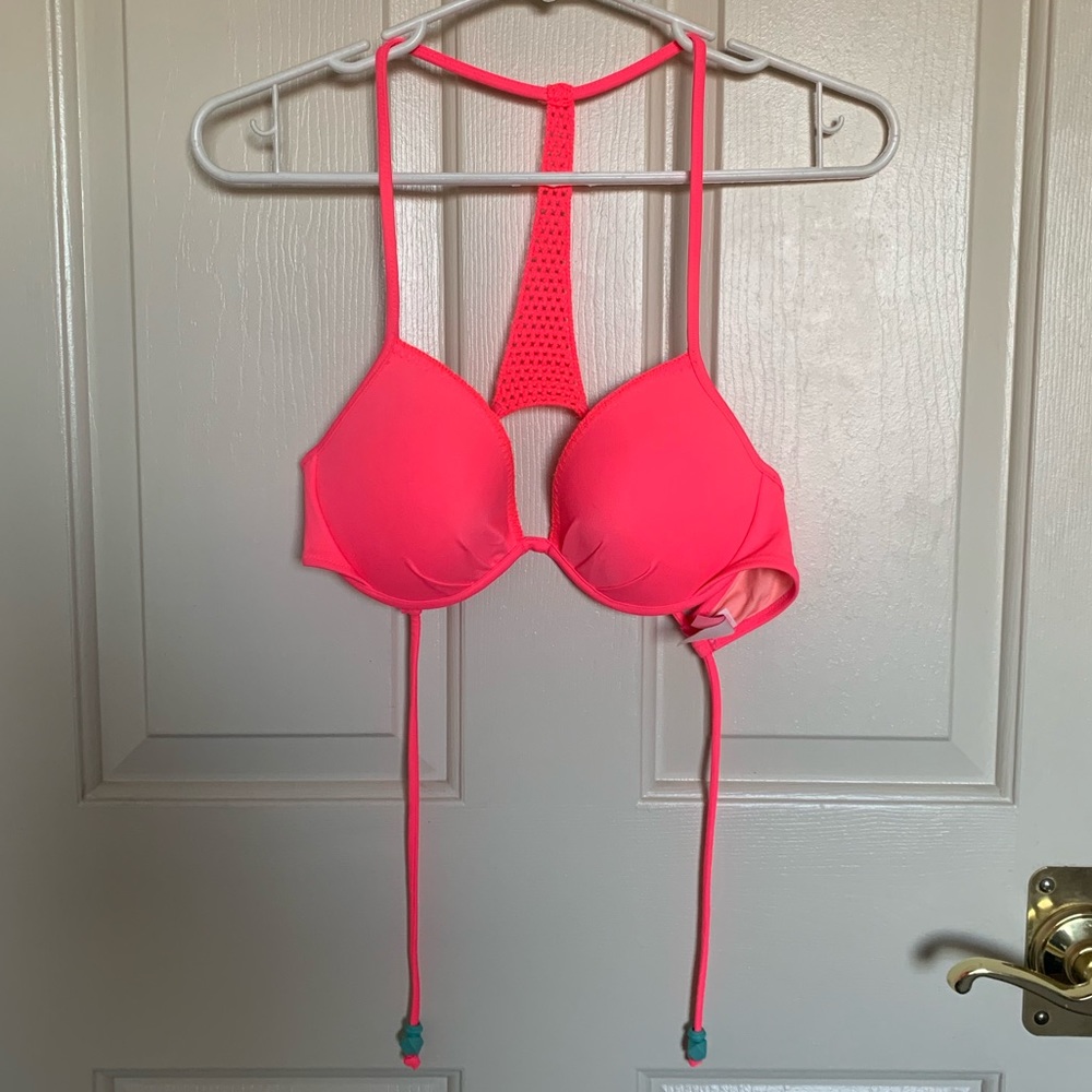 Pink VS bikini top